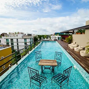 4* Hotel Be Playa Boutique & Rooftop Bar