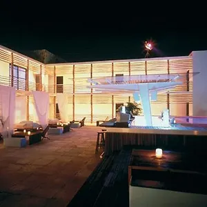 4* Hotel Deseo