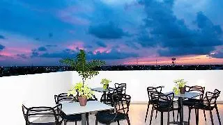 Hotel V10 Playa Del Carmen